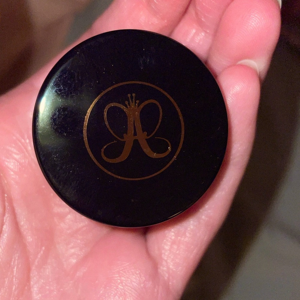 Anastasia Beverly Hills eyebrow pomade